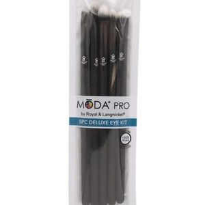 NWT Moda 5 piece eye brush set